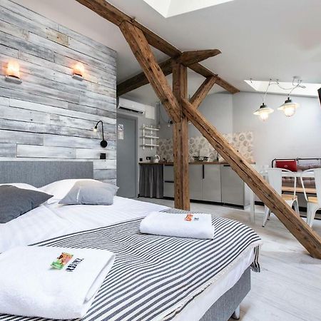 Ruumz Bed & Rest Διαμέρισμα Krasków Εξωτερικό φωτογραφία
